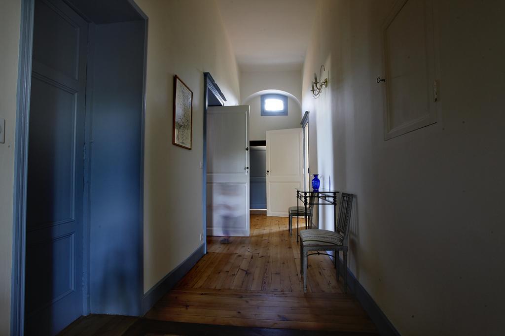 Domaine De Lamassas Bed & Breakfast Hautefage-la-Tour Dış mekan fotoğraf
